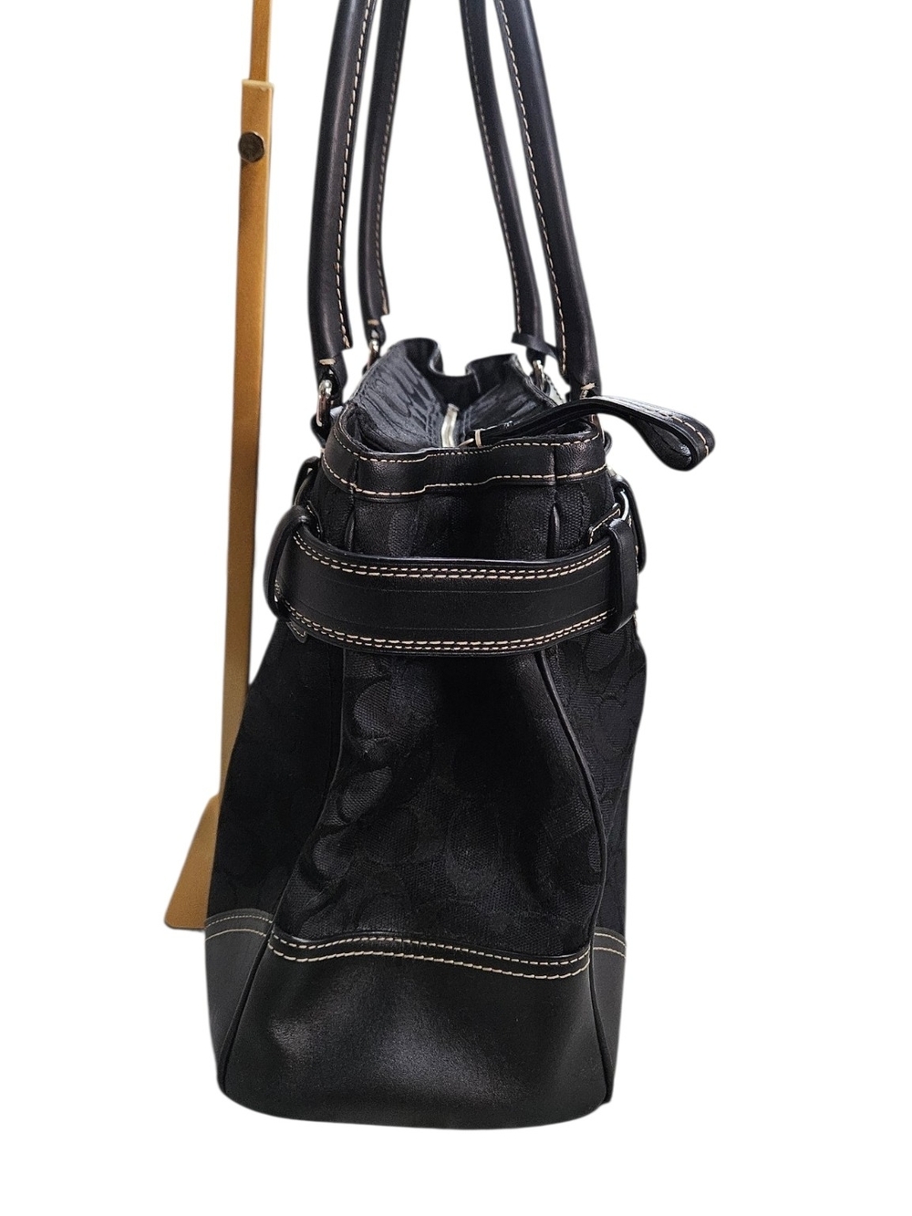 Coach Hampton Vintage 2006 Black Signature Canvas Tote with Silver Hardware - Picture 4 of 15